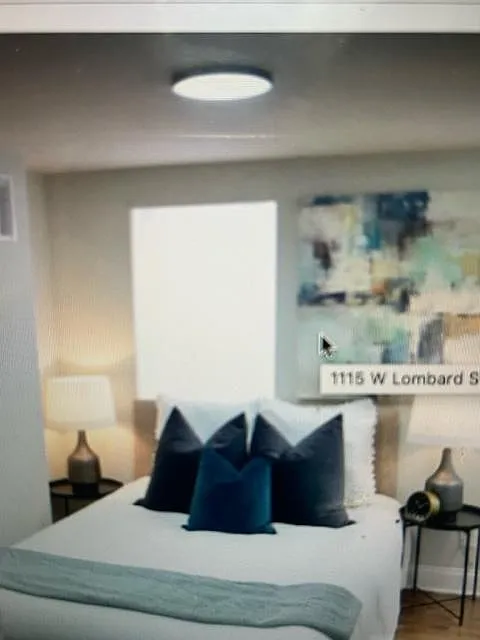 1115 W Lombard St — Photo 4