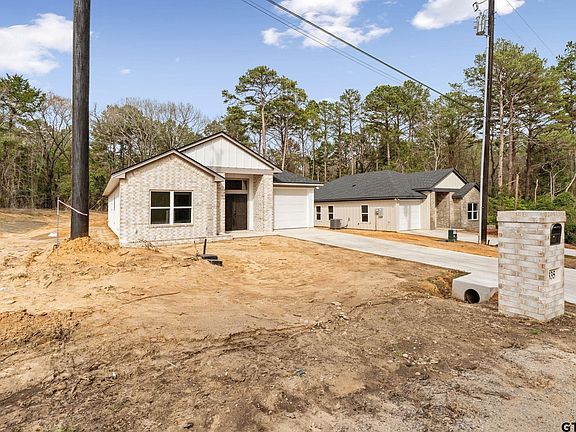 4th image of 335 Perdanales Dr