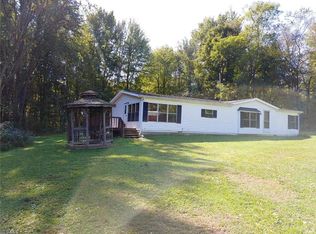 5871 Seville Rd, Seville, OH 44273