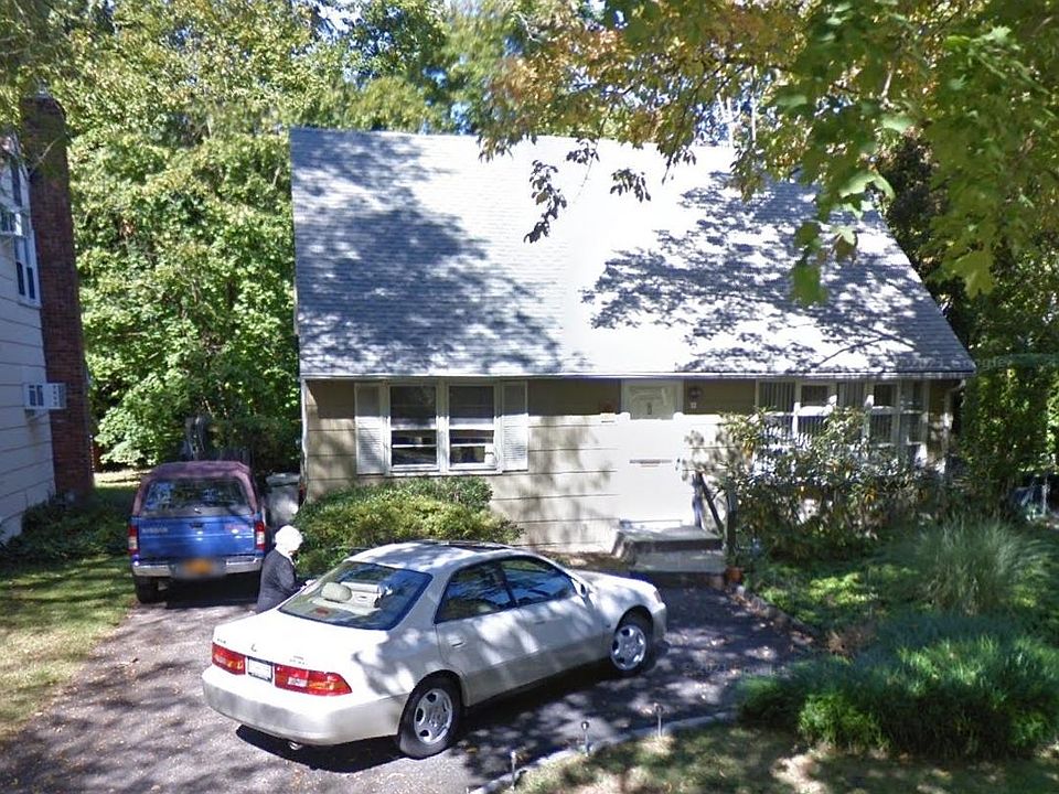 1st image of 9 Moreland Ct