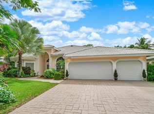 4988 Chardonnay Dr, Pompano Beach, FL 33067