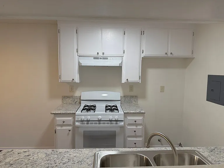 31657 Ridge Route Road — Photo 12
