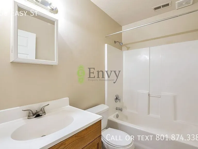 856 Easy St — Photo 9