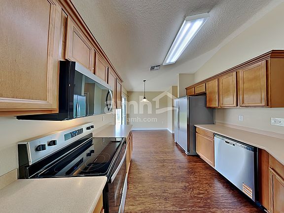 4th image of 2684 Oak Haven Dr