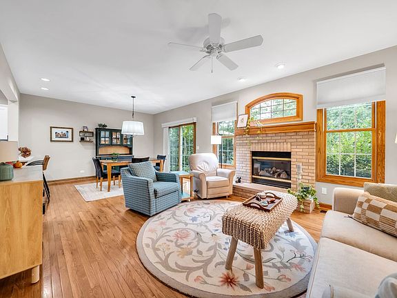 4th image of 525 Linden Ct