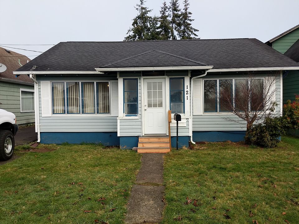 1st image of 121 Emerson Ave