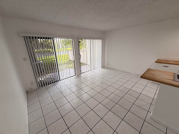 5th image of 9825 NW 37th St #5F