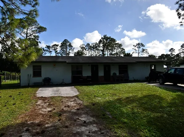 140 Laidback Way, Fort Pierce, FL 34945