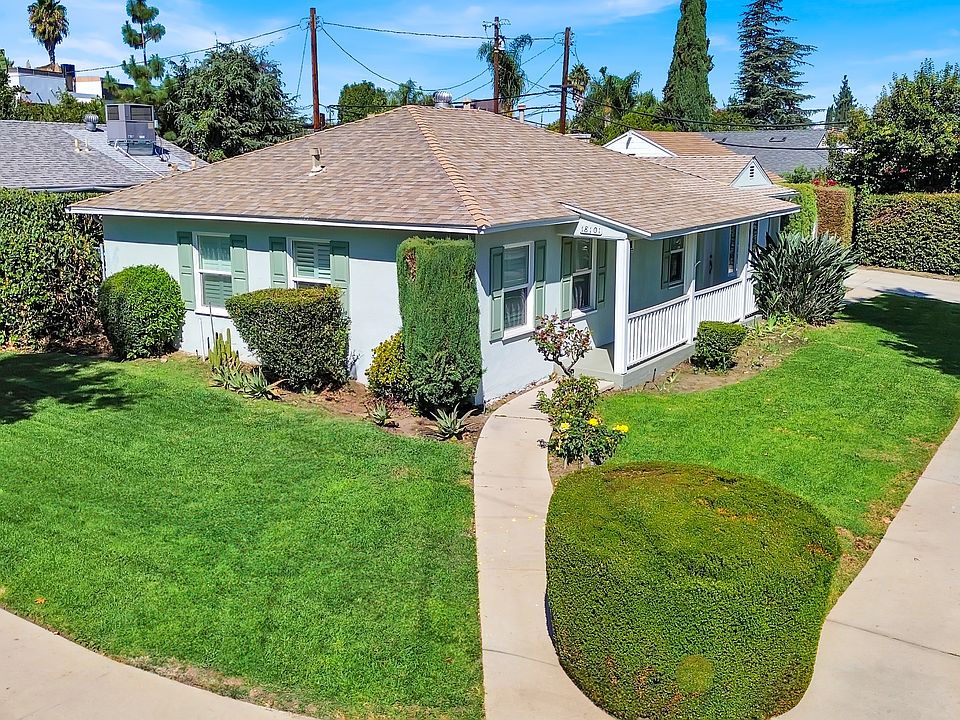 1st image of 18101 Tarzana St