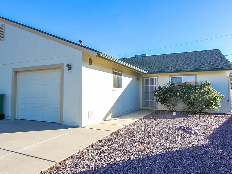 4836 N Judy Cir — Photo 1
