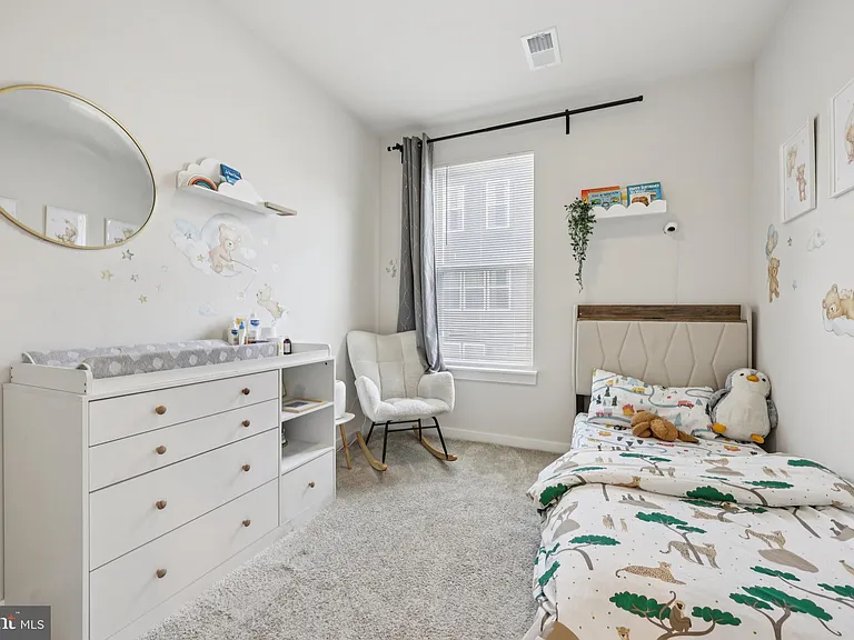 5601 Hyattsville Dr — Photo 33
