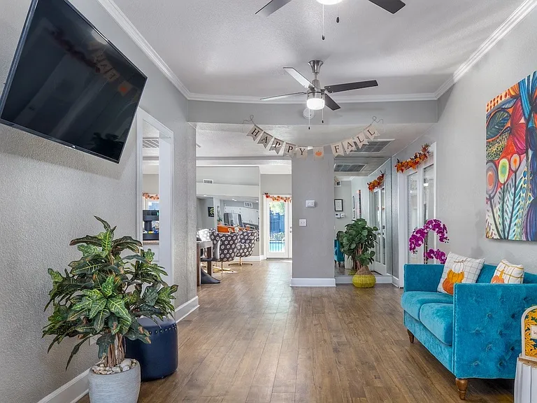evRIA Diamond Valley — Photo 34