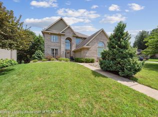 16875 Meadowbrook, Haslett, MI 48840