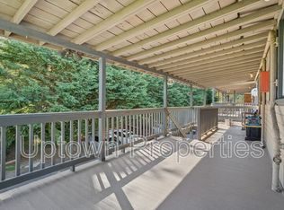 5921 NW Saint Helens Rd APT 4, Portland, OR 97210