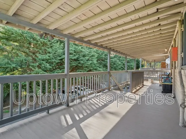 5921 NW Saint Helens Rd APT 4, Portland, OR 97210