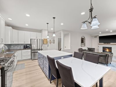 4515 Yellowstone Ln N, Plymouth, MN, 55446