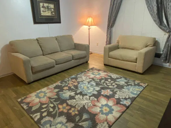 2100 College Dr APT 157, Baton Rouge, LA 70808