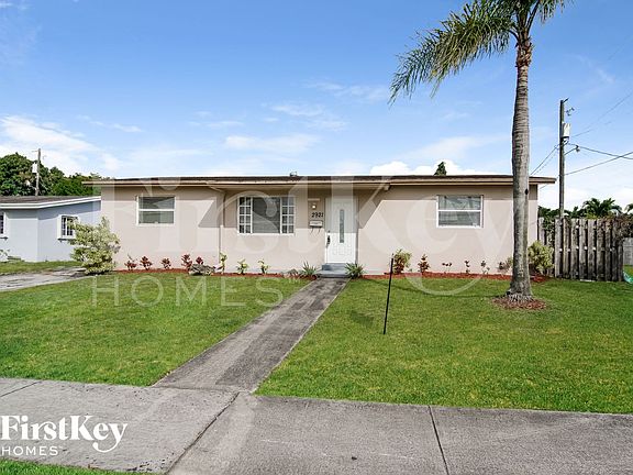 2nd image of 2921 N 74th Ave