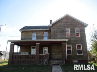110 W Locust St, La Rose, IL 61541