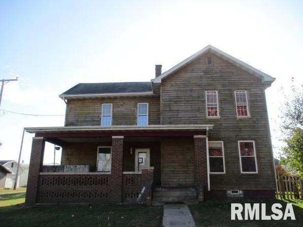 110 W Locust St, La Rose, IL 61541