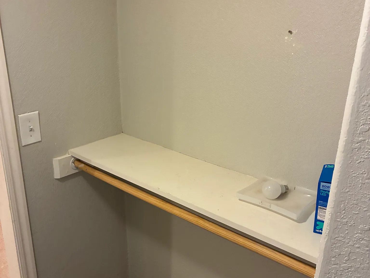 1 bed, 800 sqft, $1,200 — Photo 4