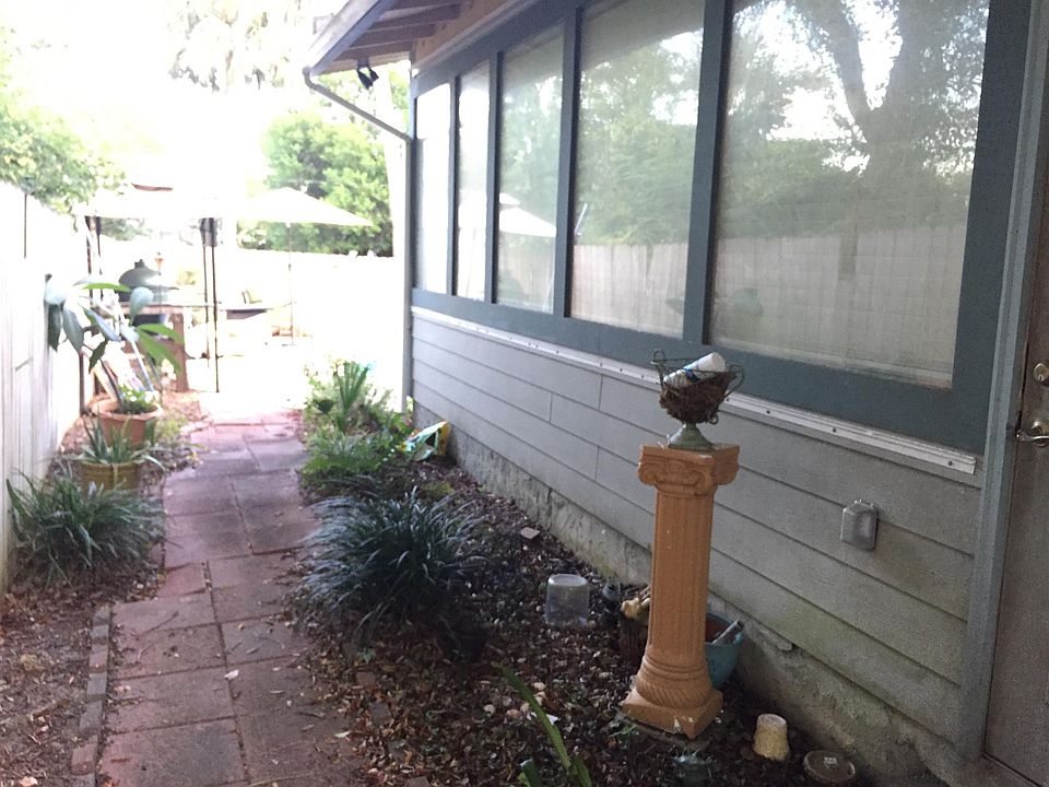 1st image of 315 W Jackson St #0
