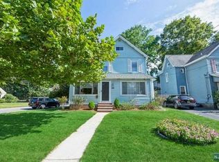 252 Tenafly Rd, Tenafly, NJ 07670