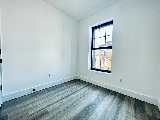 Rented by Sterling Group Developers | media 10