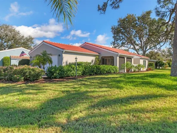 7202 Las Casas Dr #7202, Sarasota, FL 34243