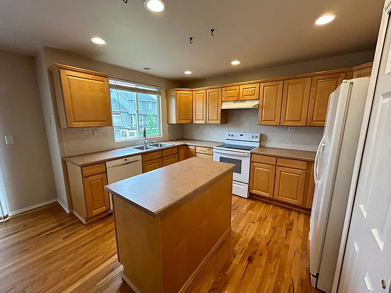 421 Talus Rd — Photo 23