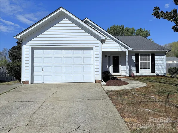 3007 Walsingham Ct, Matthews, NC 28105