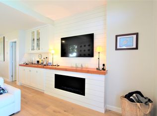 60 Washington St, Newport, RI 02840