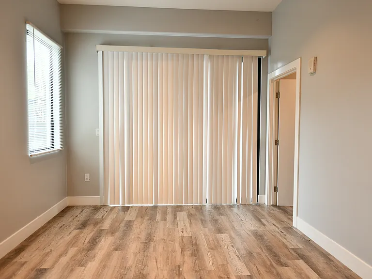 8465 Broadway #301 — Photo 20