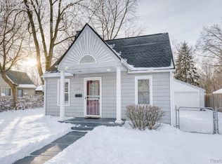 25315 Charles St, Taylor, MI 48180