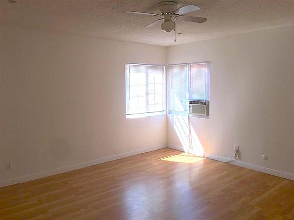 Huge bedroom