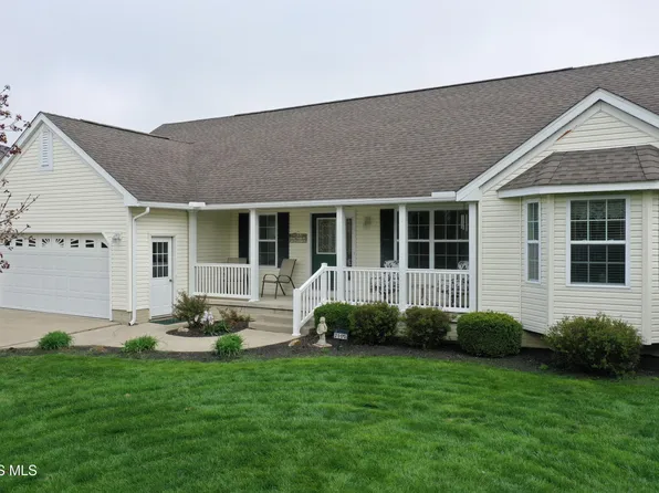 7100 Harvester Rd, Maumee, OH 43537