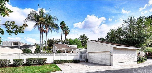 Welcome to 28162 Casitas Court