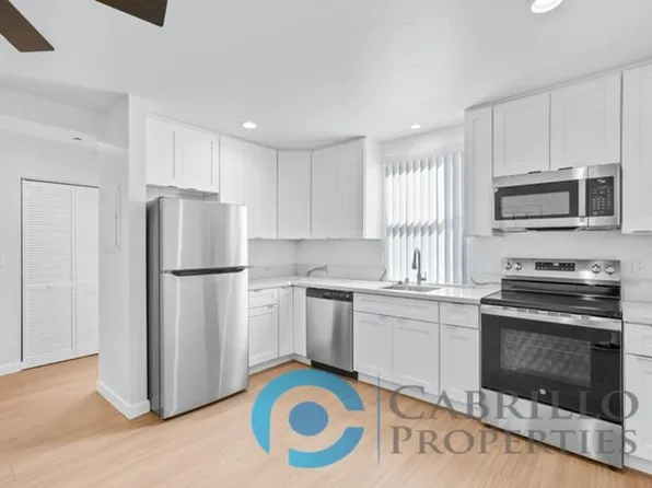 4425 52nd St, San Diego, CA 92115