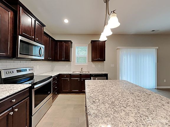 4th image of 309 Lanier Pl
