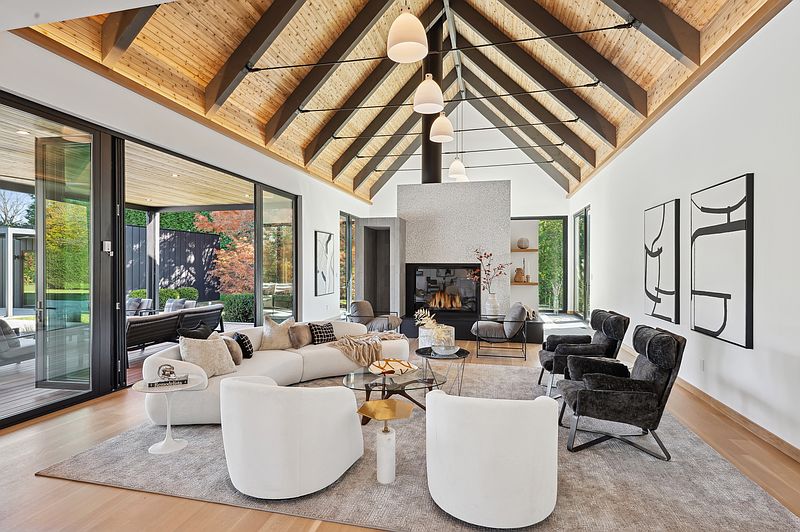 72 Strongs Ln, Water Mill, NY 11976 | Out East
