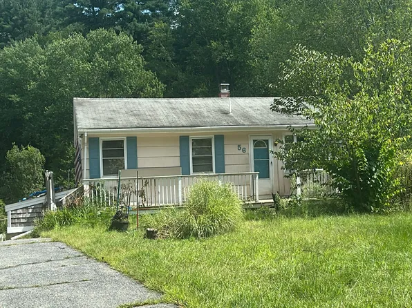 56 Driscolls Ln, Whitinsville, MA 01588