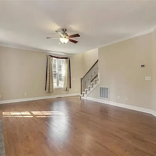 10720 Deep Woods Ln — Photo 9