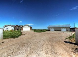 14165 Mountain View Ln, Rapid City, SD 57701