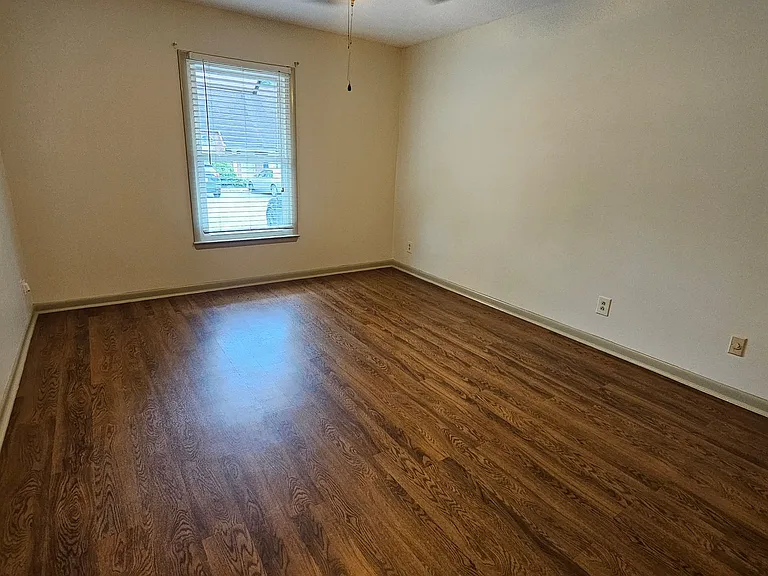 91 Edgemont Ave #4 — Photo 14
