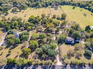 1090 Bells Chapel Rd, Waxahachie, TX 75165