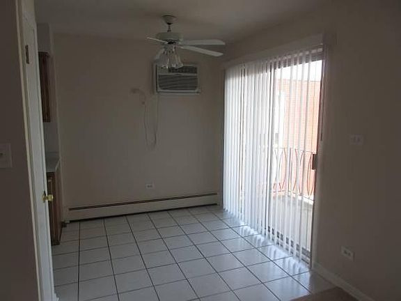 2nd image of 4754 W 101st St APT 8C