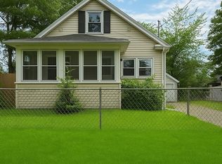 23 Eldert St, Springfield, MA 01109