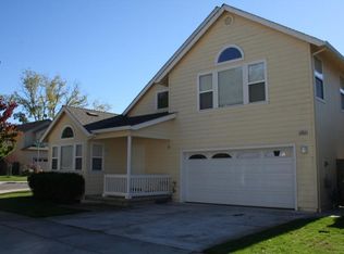 2502 Doughty Way, Santa Rosa, CA 95403