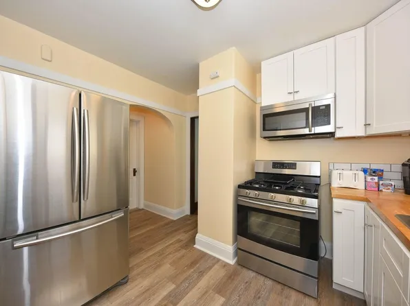 133 S 72nd St #133, Milwaukee, WI 53214