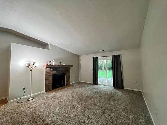 2nd image of 2471 Bendel Dr Unit A